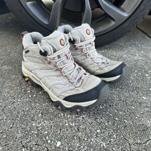 Merrell Moab 3 Mid GTX Hiking Boots Womens 9.5 Gray Outdoors Waterproof Vibram